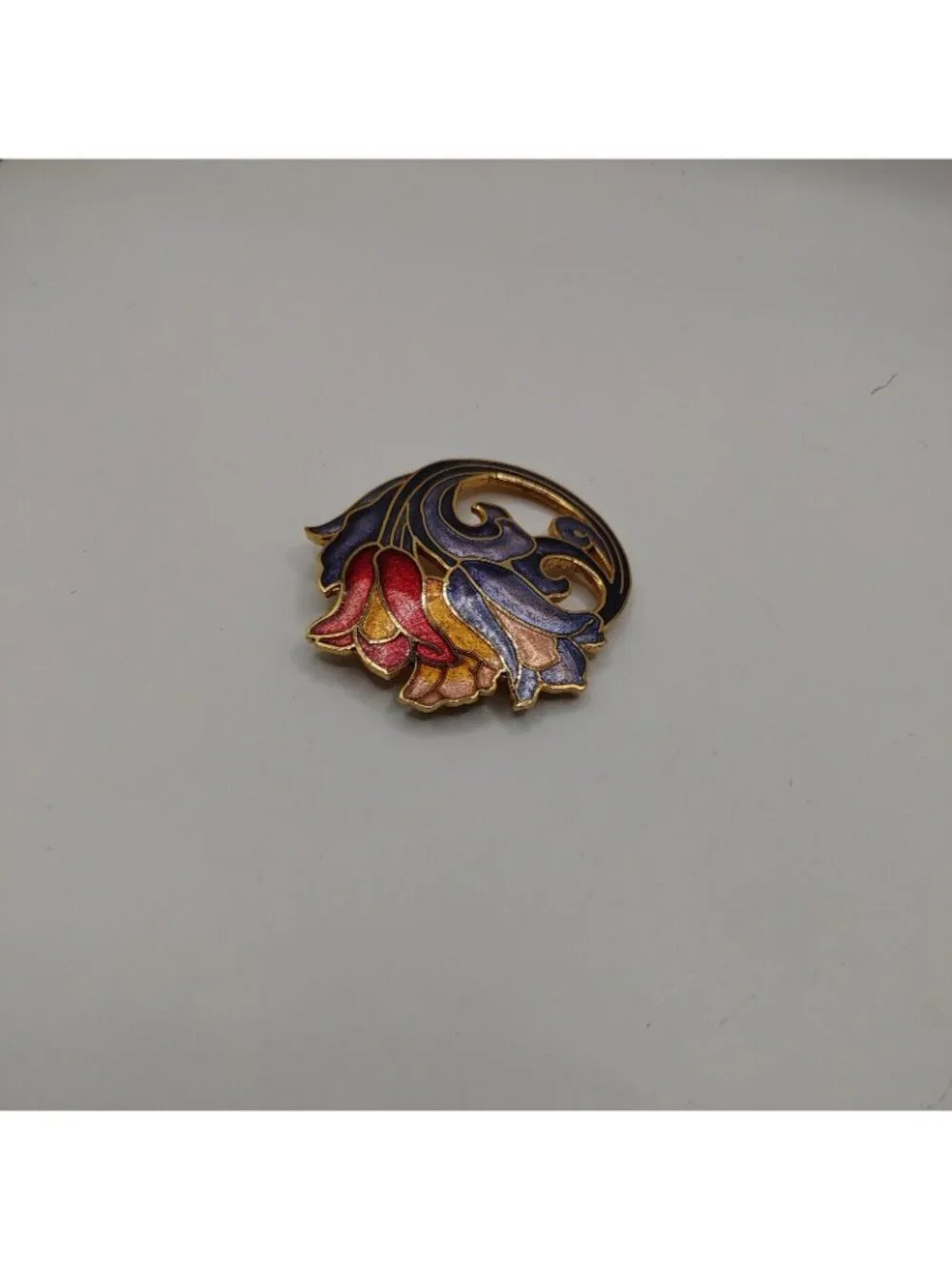BROOCH/PIN  cloisonné GOLD-TONE